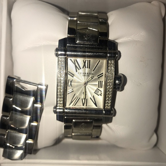 Authentic Charriol diamond women’s watch w/serial# - Picture 3 of 7